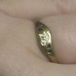 Vintage Gold Tone Ring